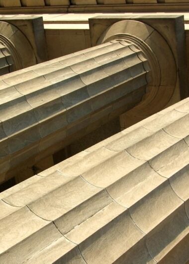 ‘규제 라자냐’와 유럽의 AI법이 의료기술에 미치는 영향